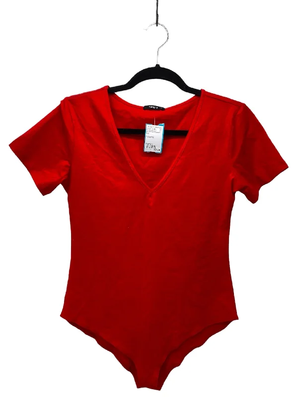 It's SO You Boutique Misses Size Large Red SS BlouseAsymmetrical Shirts