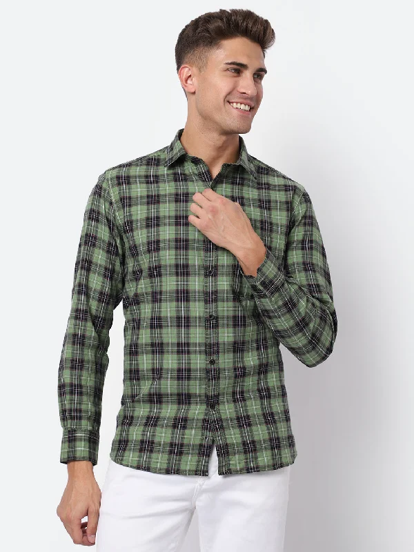 Skateboard Knit TopsMen's Green Casual Medium Checks Full Sleeve Shirt