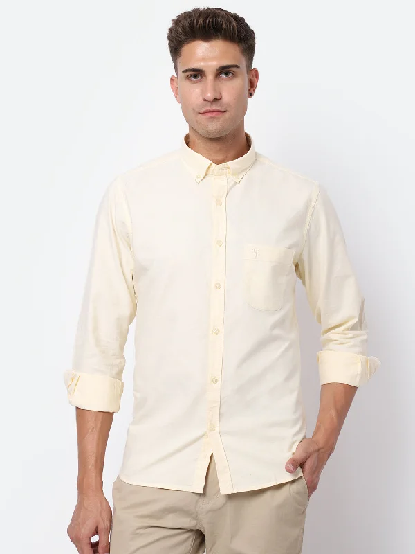 Camping Knit TopsMen's Light Yellow Casual Plain Full Sleeve Shirt