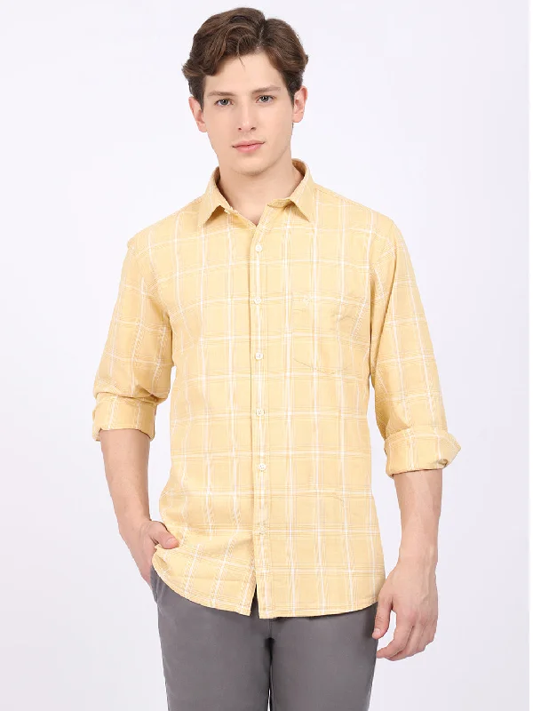 Layered Knit TopsMen's Mustard Casual Medium Checks Full Sleeve Shirt