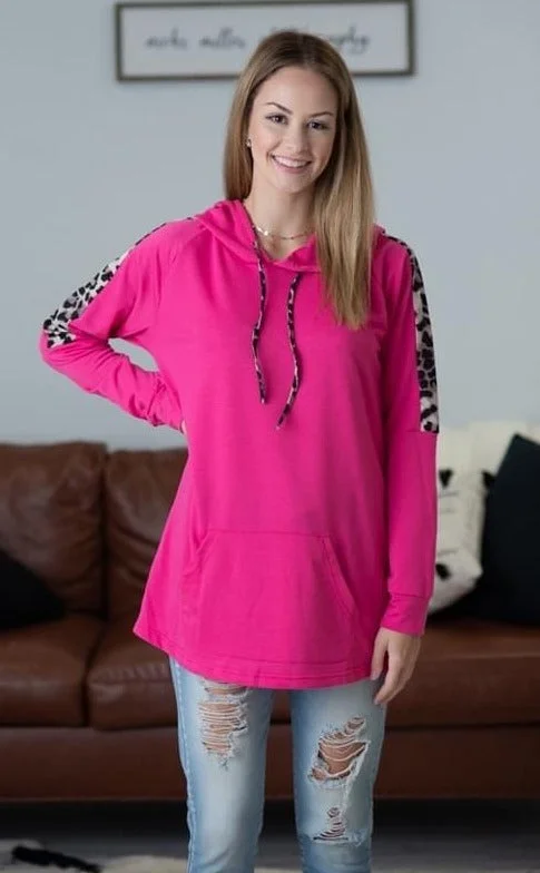 Longline Knit TopsPink Leopard Trimmed Hoodie